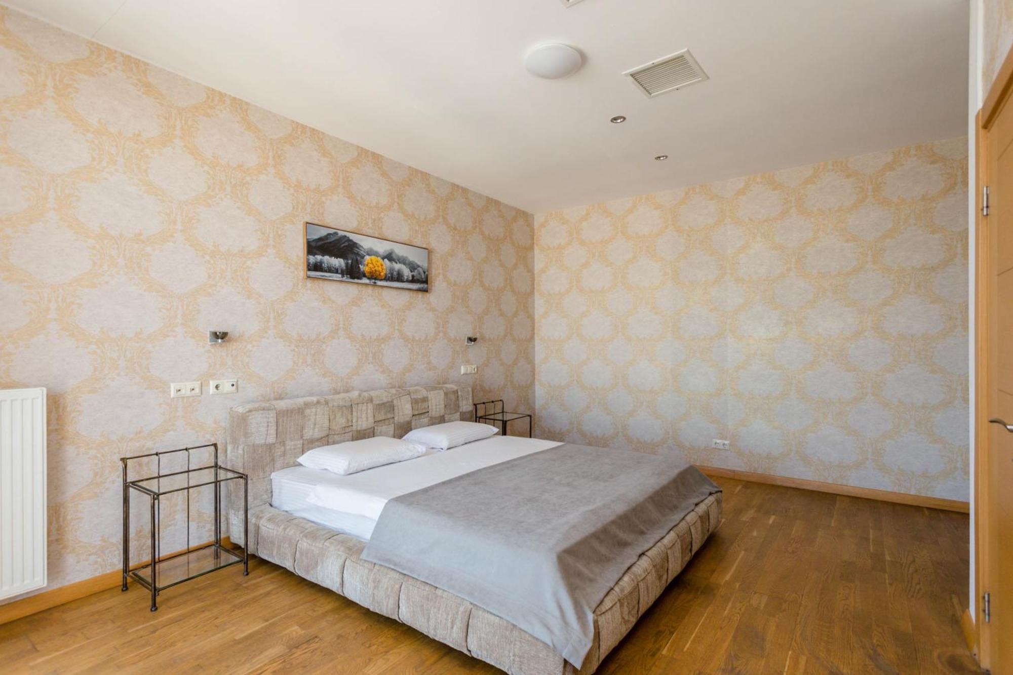 Apartment In The City Of Tbilisi Buitenkant foto