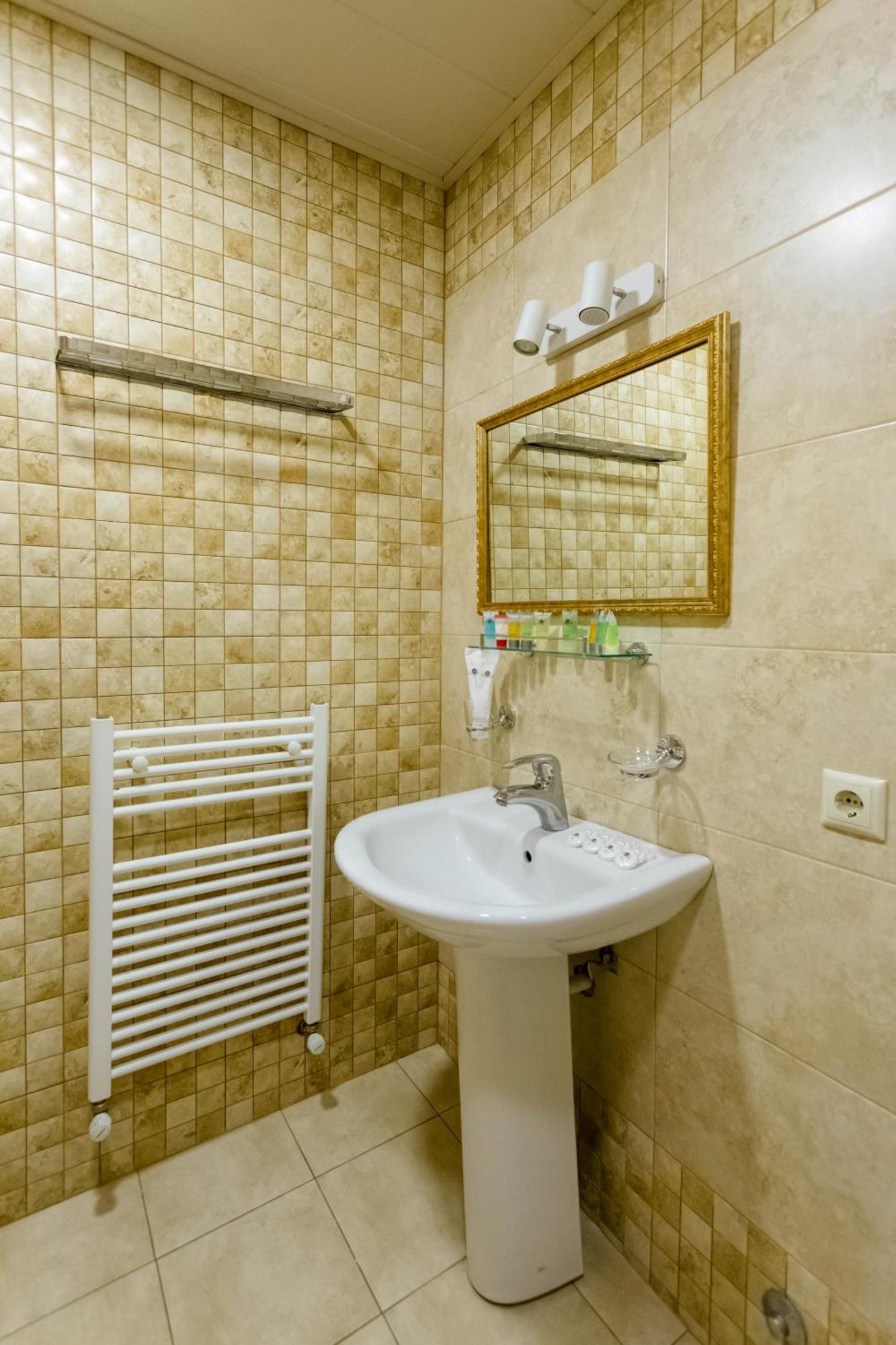 Apartment In The City Of Tbilisi Buitenkant foto
