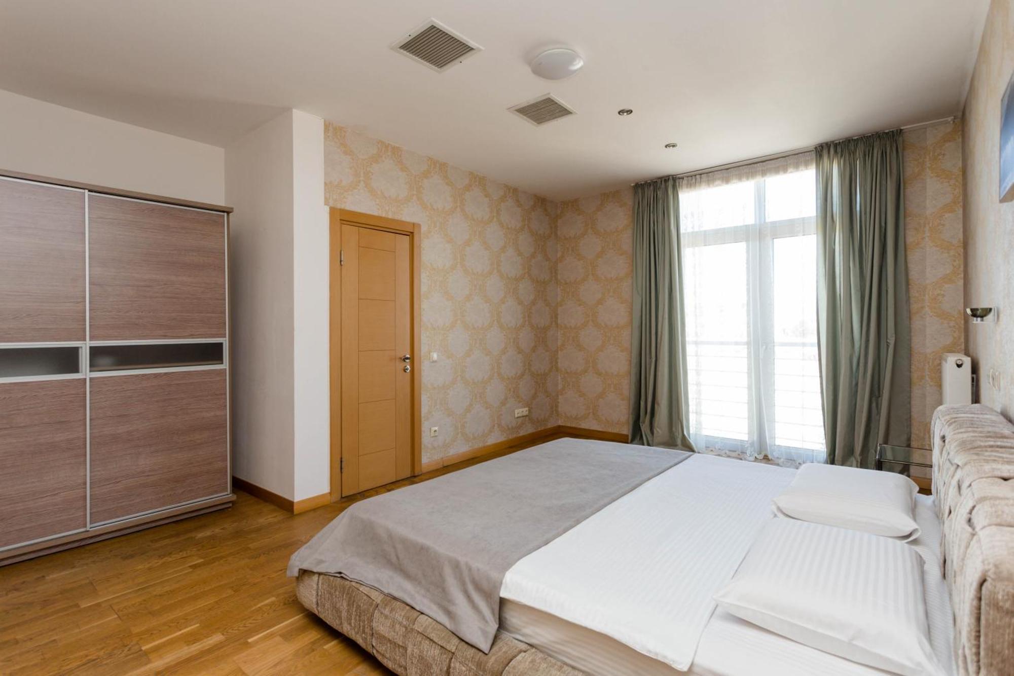 Apartment In The City Of Tbilisi Buitenkant foto
