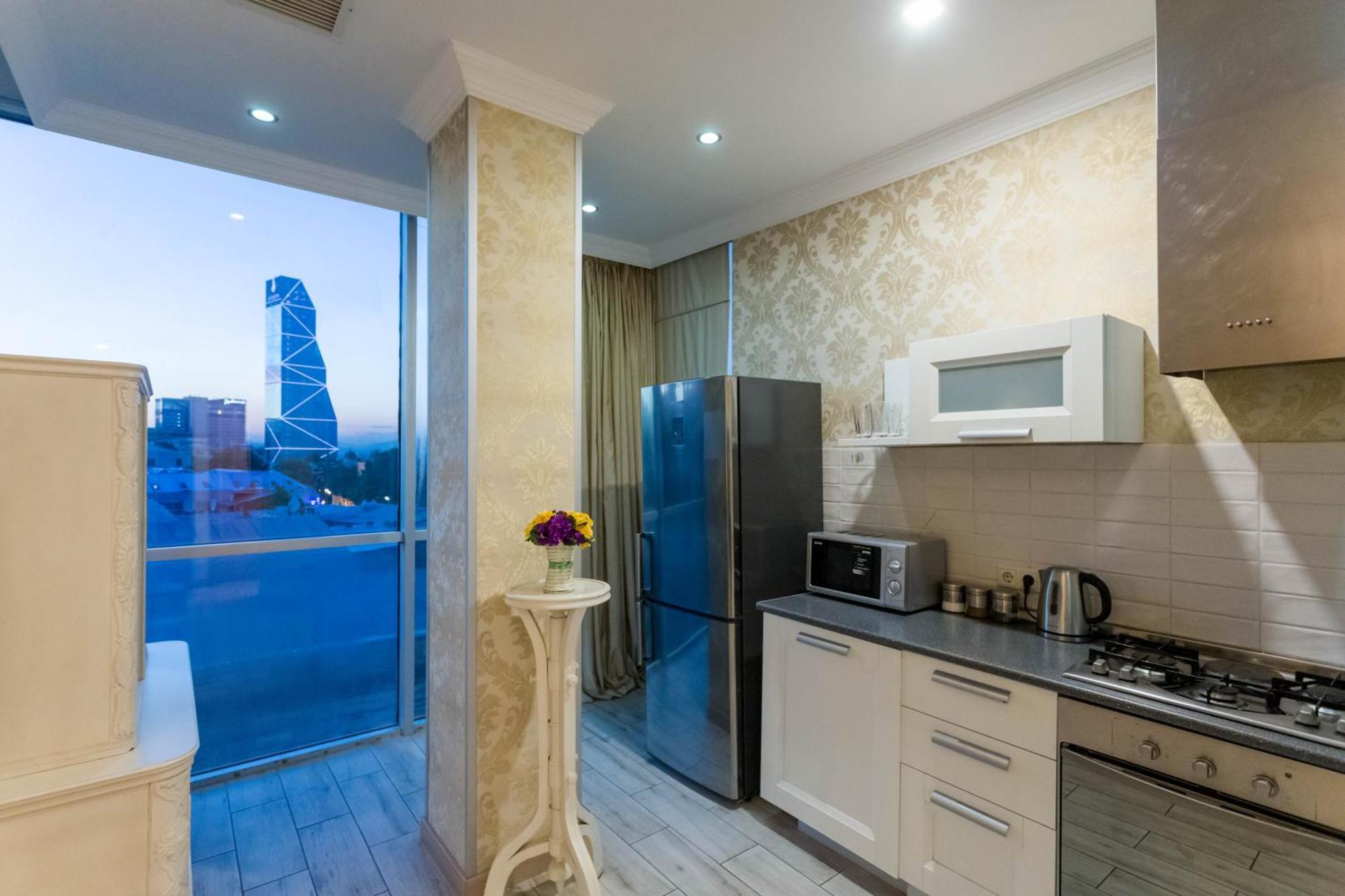 Apartment In The City Of Tbilisi Buitenkant foto